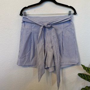 J. by J.CREW Blue White Oxford Striped Tie Waist Shorts size 6 Cotton